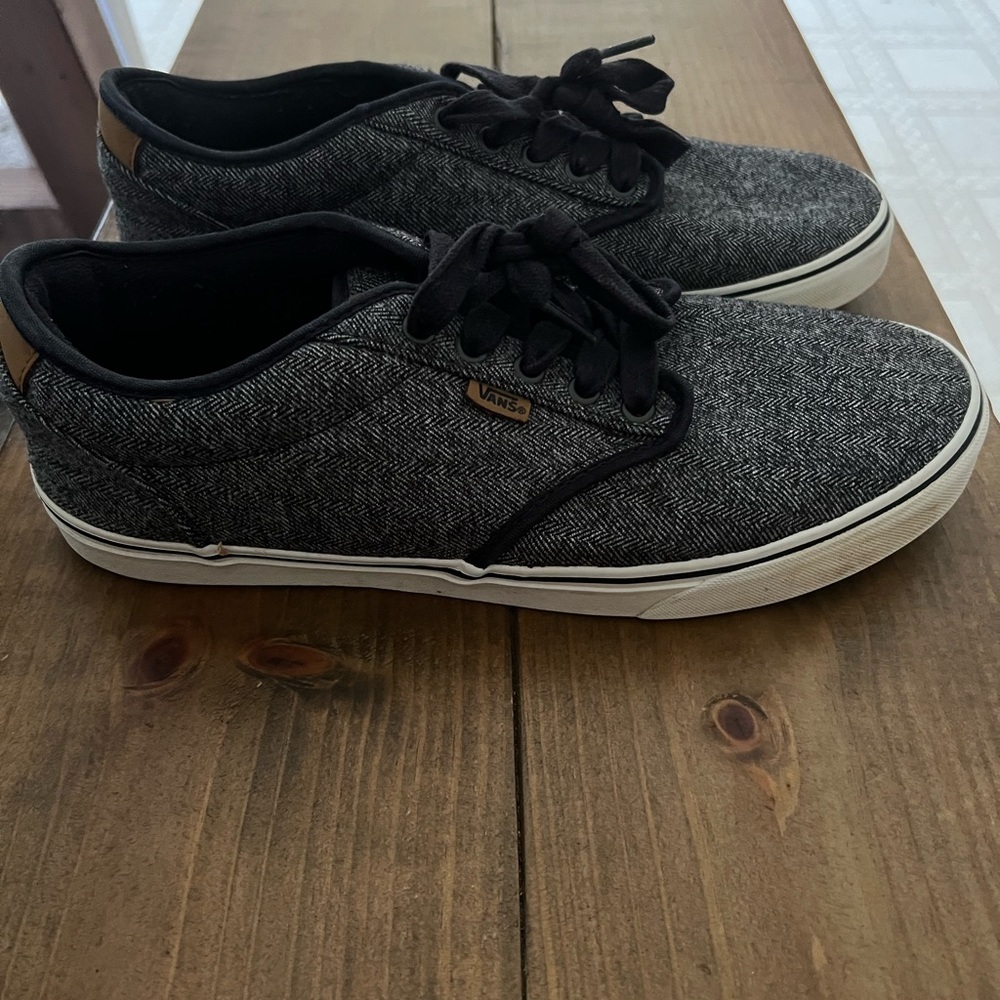Men’s “Vans”Navy shoes - Picture 7 of 13
